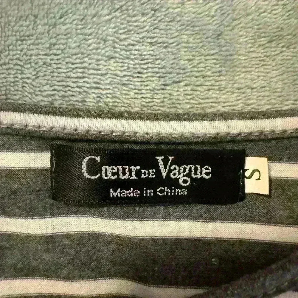 Women’s Coeur De Vague Top - Image 4