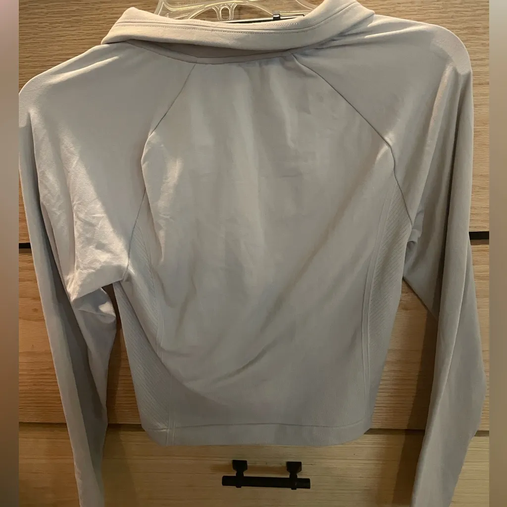 Under Armour Vanish Cropped Quarter Zip Tetra Gray size Medium - Image 8