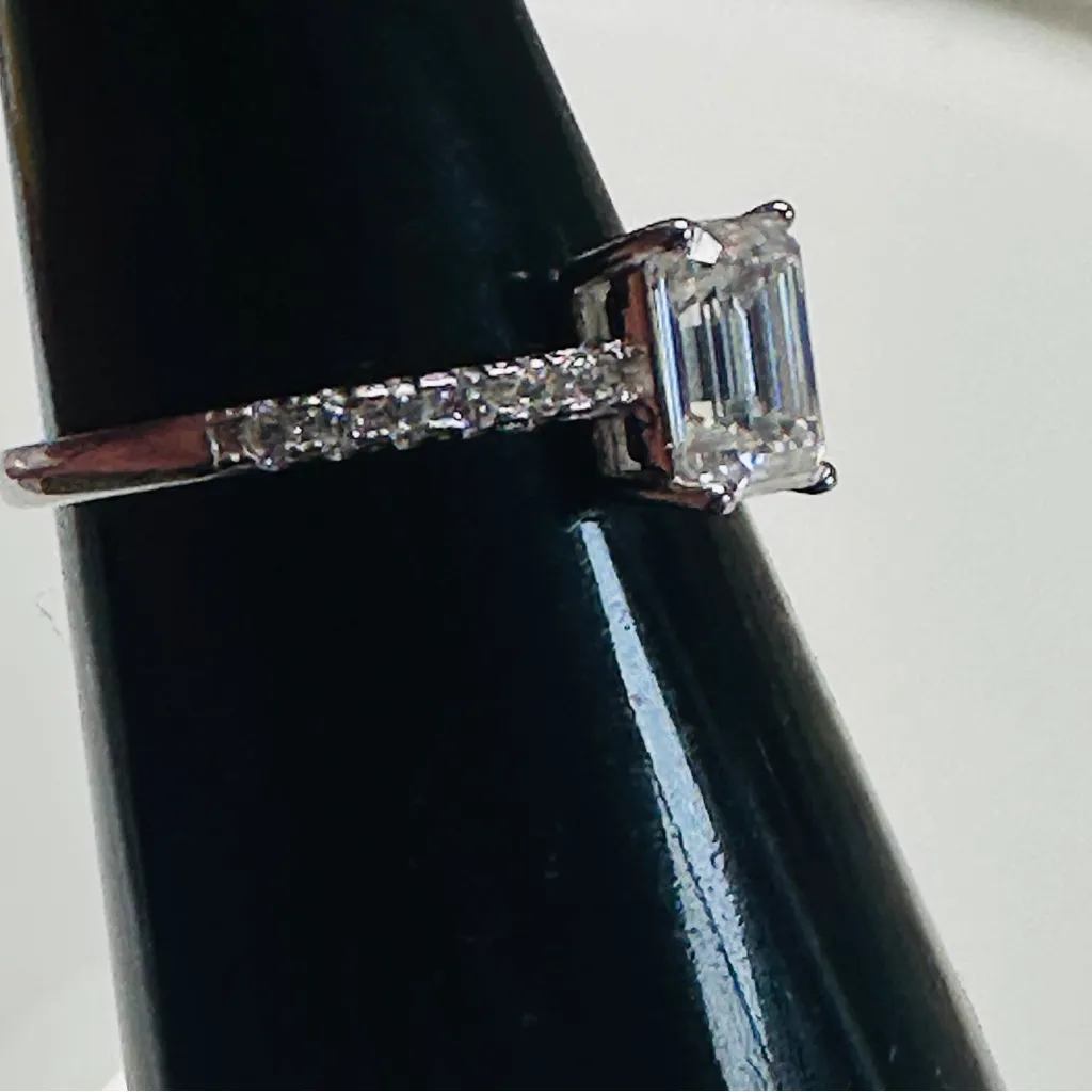 1.0 Carat Emerald Cut Moissanite Ring Silver - Image 8