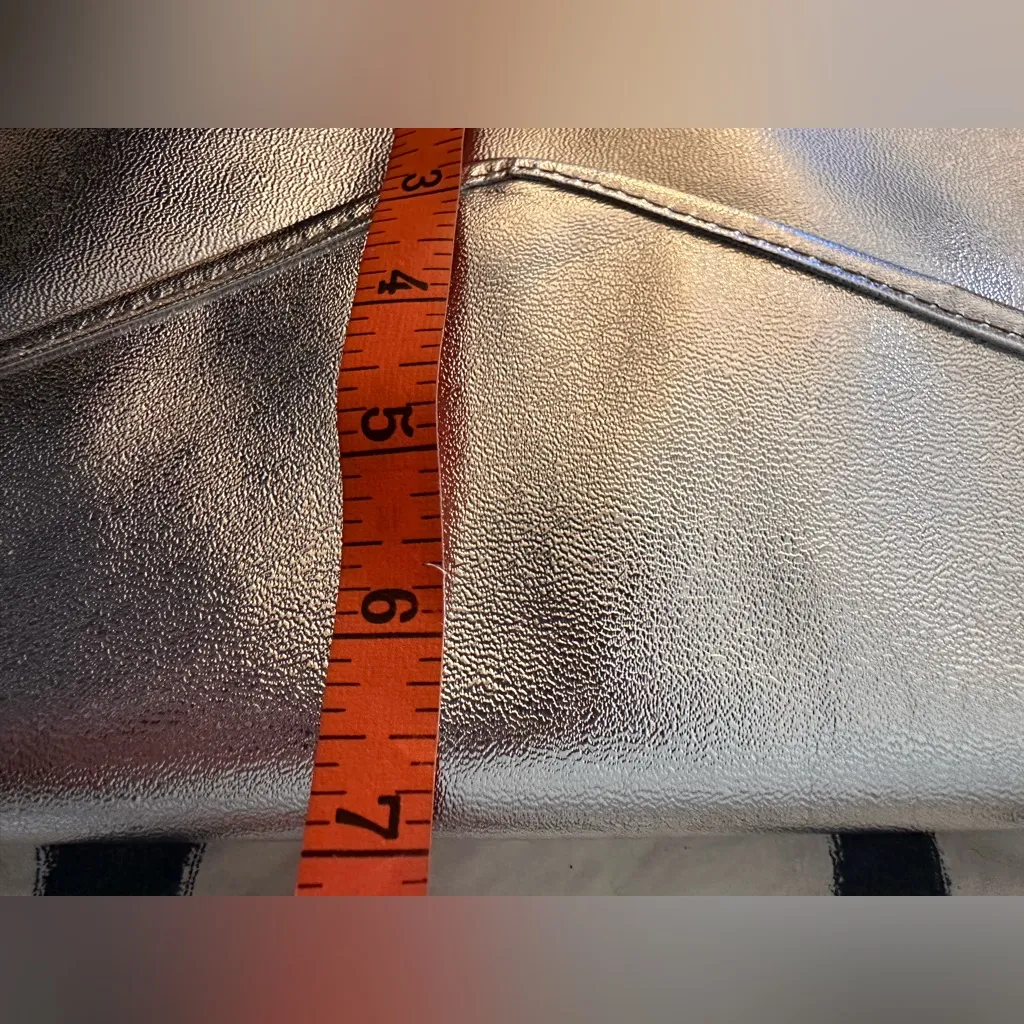 Silver Faux Leather Clutch Purse - Image 7