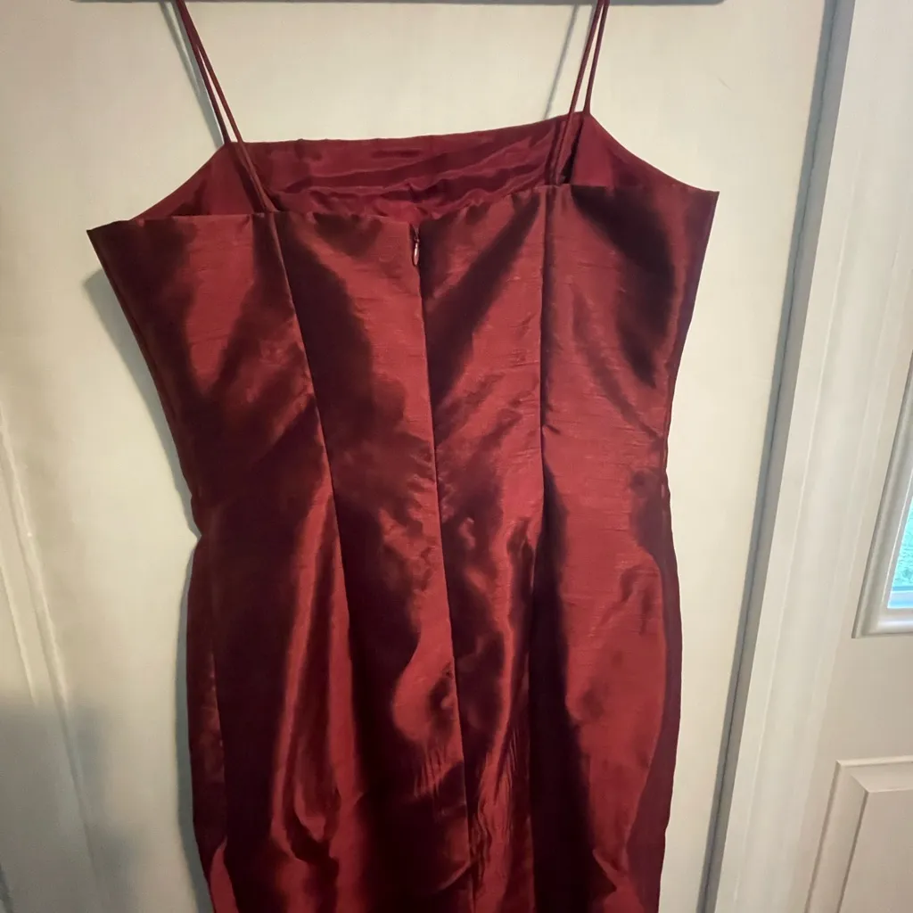 Alex Evenings vintage red dress. Size eight. Priced 2 sell. Someone should wear! - Image 5