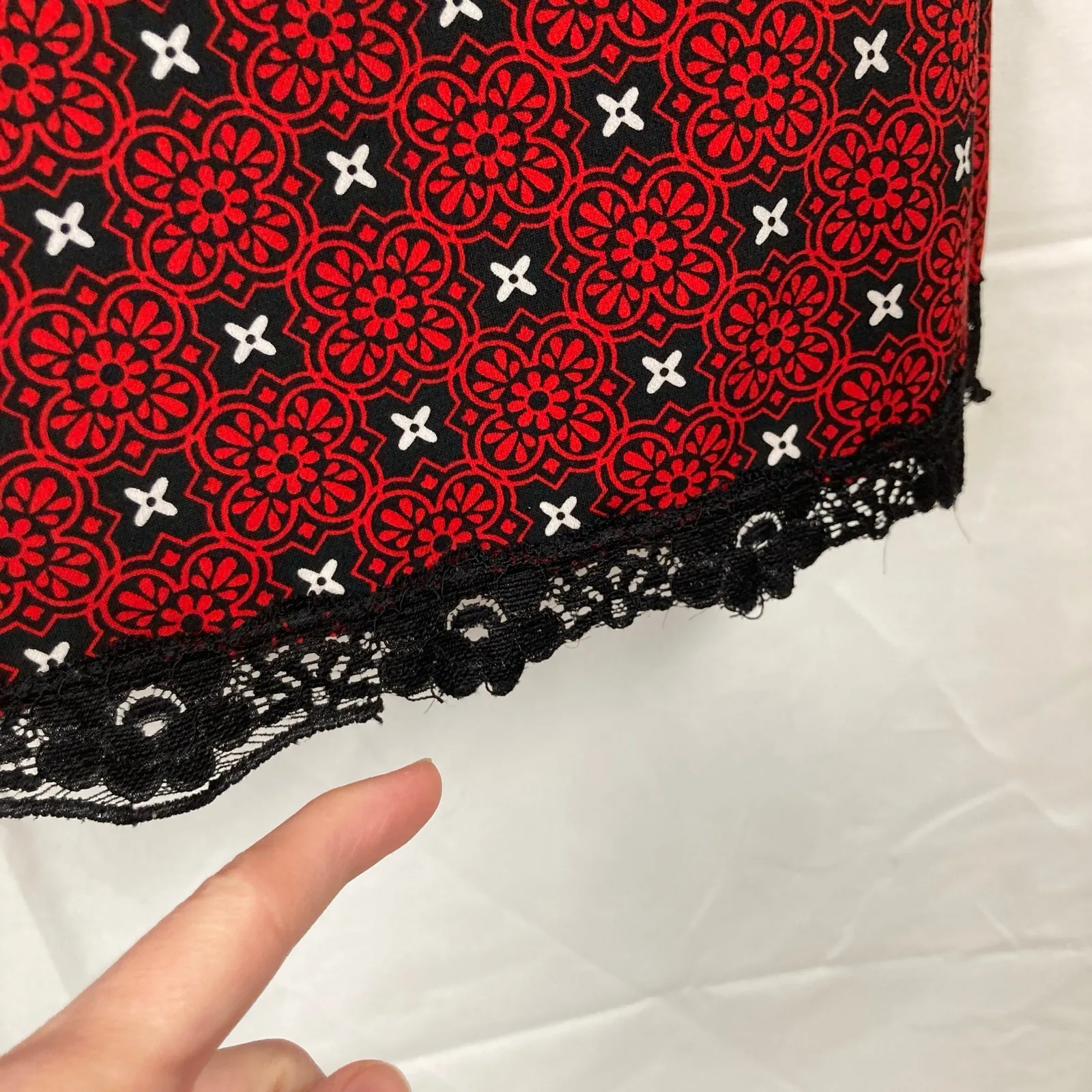 Y2K Unbranded Womens XL Red Geo Lace Trim Cami Vamp Whimsigoth Witchy Romantic - Image 5