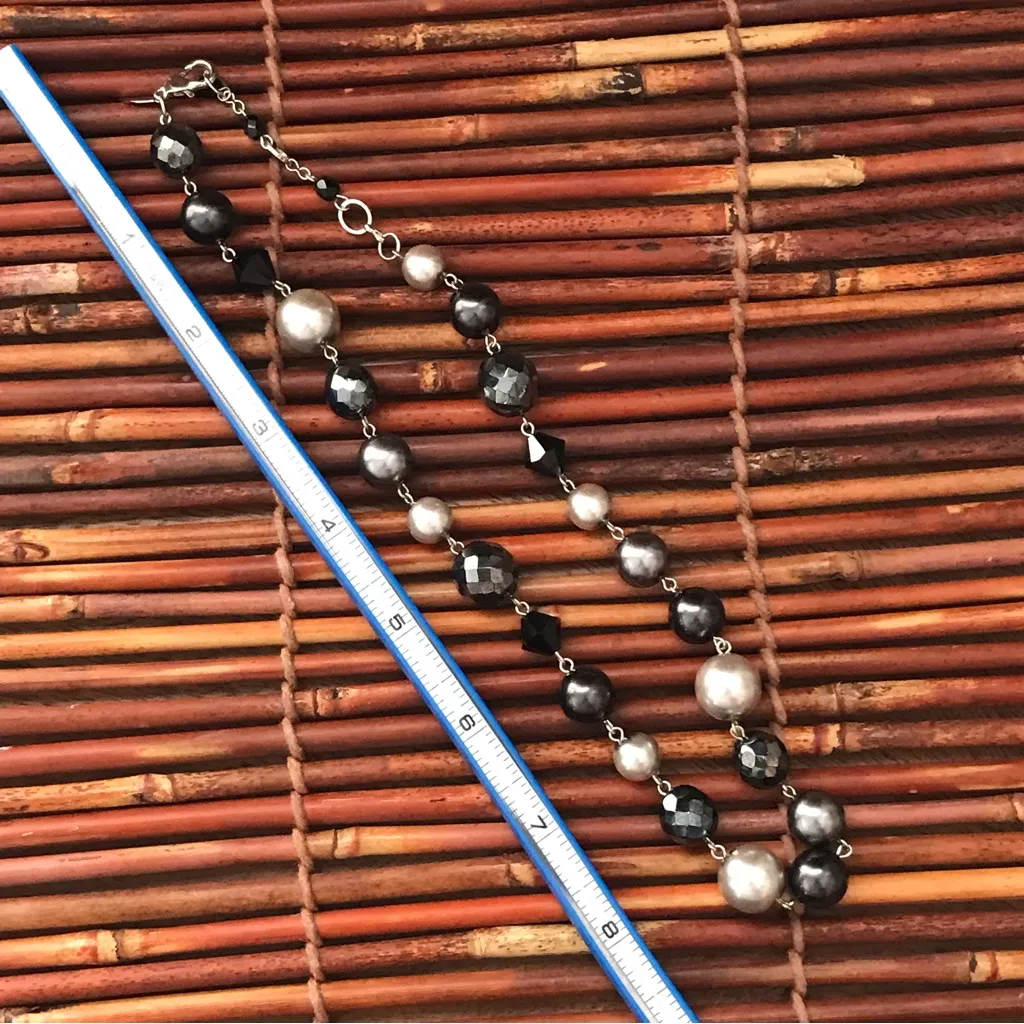 White House Black Market Faux Pearl Necklace - Image 6