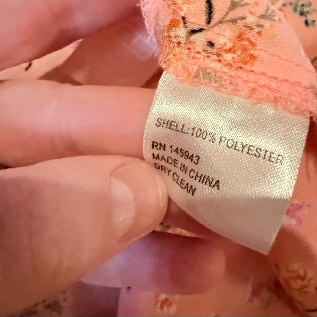 Color Me Courtney Ellie Pink Floral‎ Crop Top Women’s Size 6 Tie Front - Image 4