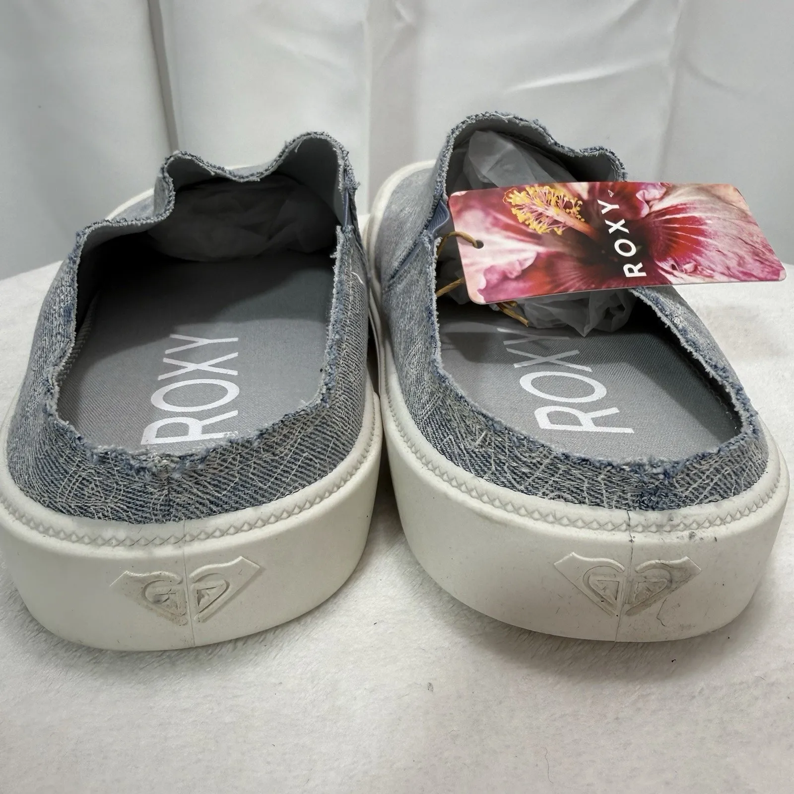 Roxy  Squad Light Blue Wo’s Size 11 - Image 8