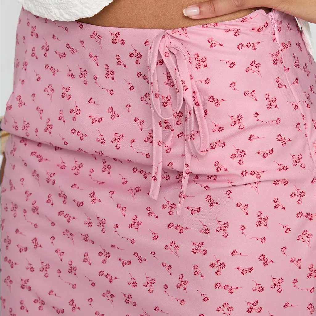 NWT Princess Polly GORGINA TIE MAXI SKIRT PINK MULTI - Image 4