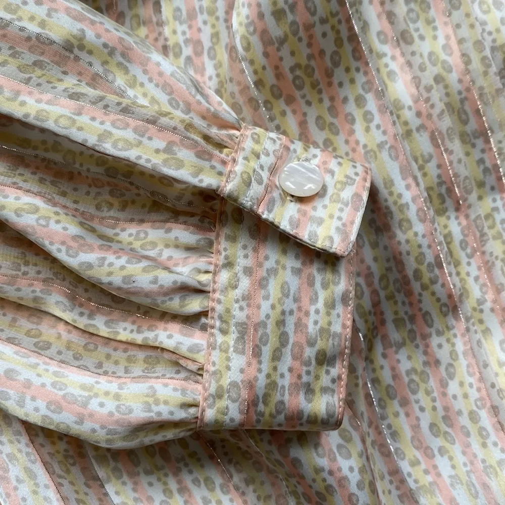 Vintage 80s Laura and Jayne silky cheetah button waist blouse, size 10 - Image 3