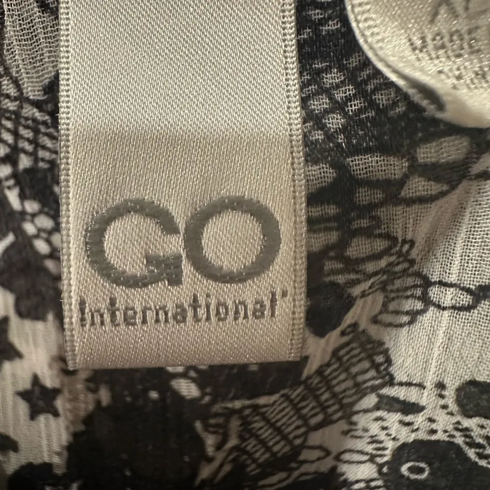 Go International Black White Gray Lightweight XL - Image 8