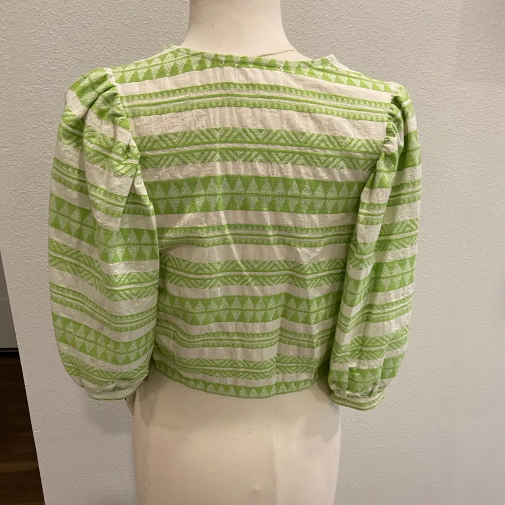 Self Contrast Green and White Patterned Puffer Sleeve Women's Top Size M - Image 3