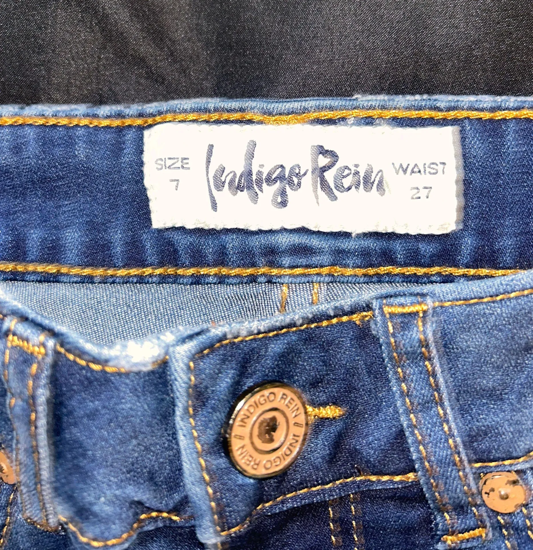 jean shorts - Image 3