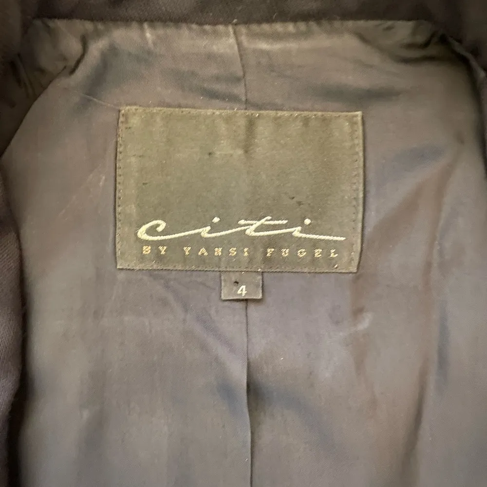 Vintage Citi Blazer w/ Tapestry Collar and Cuffs Skirt Set - Image 12