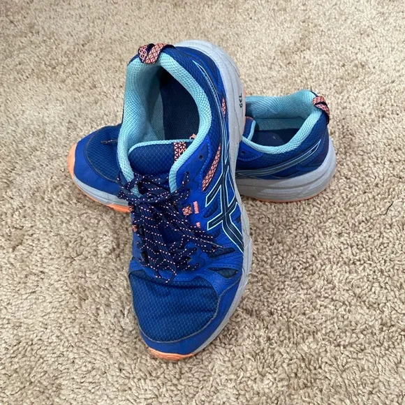 ASICS gel venture 7 running sneaker - Image 2