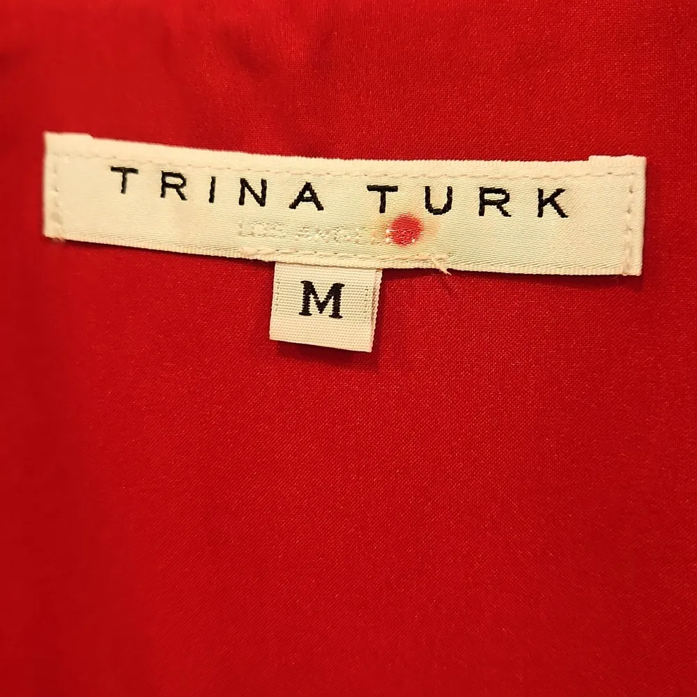 💕TRINA TURK💕 Draped High-Low Concourse Blouse ~ Reina Red Medium NWOT - Image 9