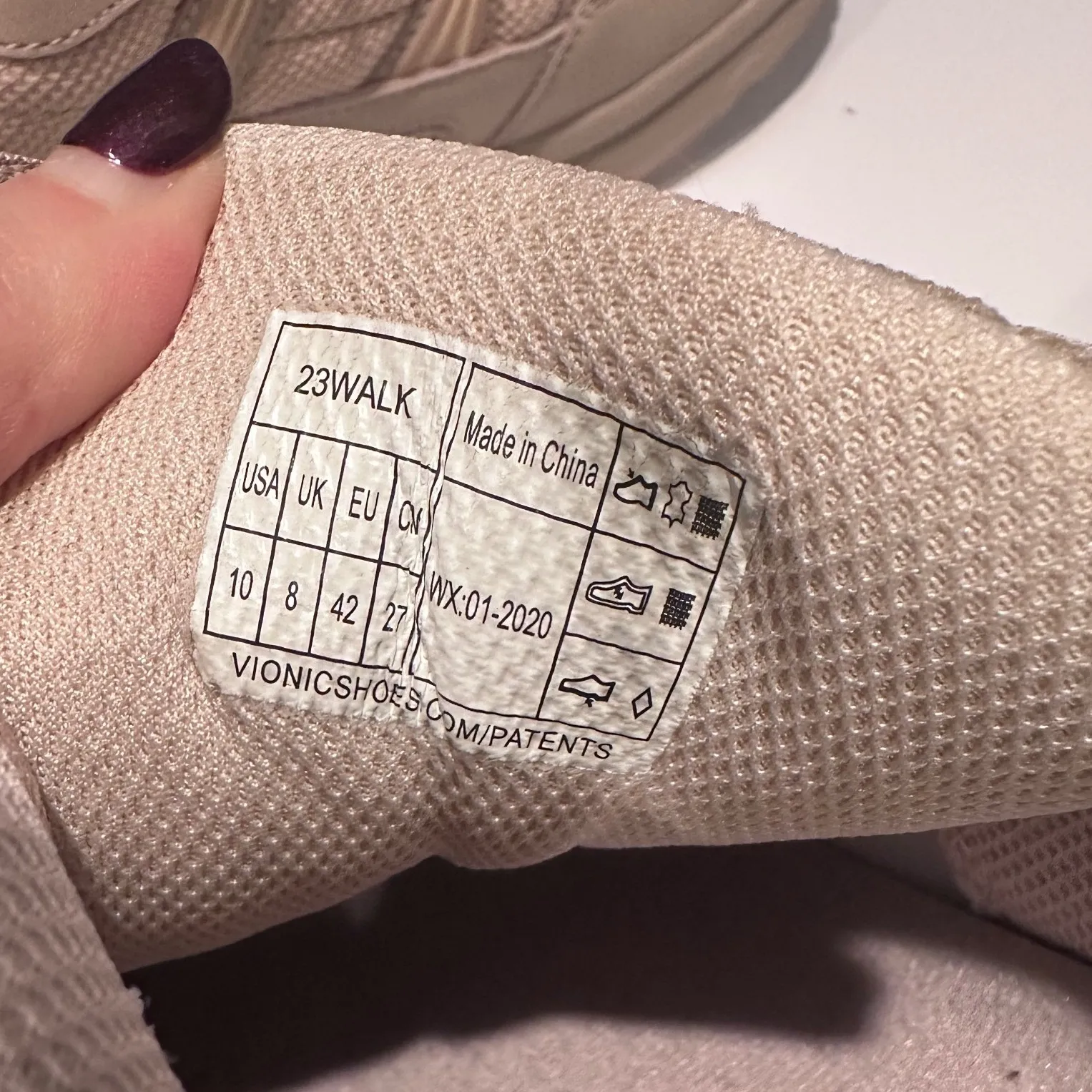 Vionic Women's Beige 23Walk Sneaker Shoes Size 10 Lace Up - Image 4