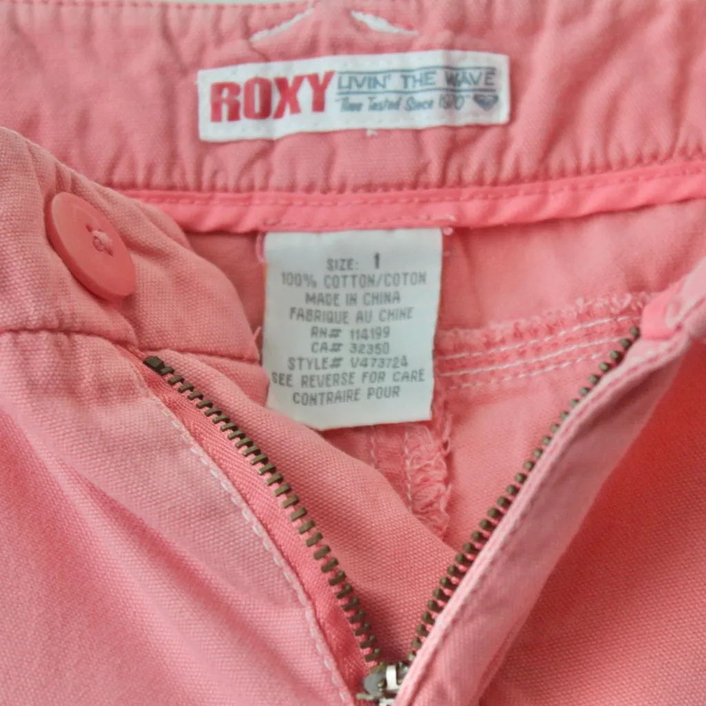 Roxy Vintage 2000's 100% Cotton Salmon Pink Knee-Length Bermuda Shorts 1 - Image 9