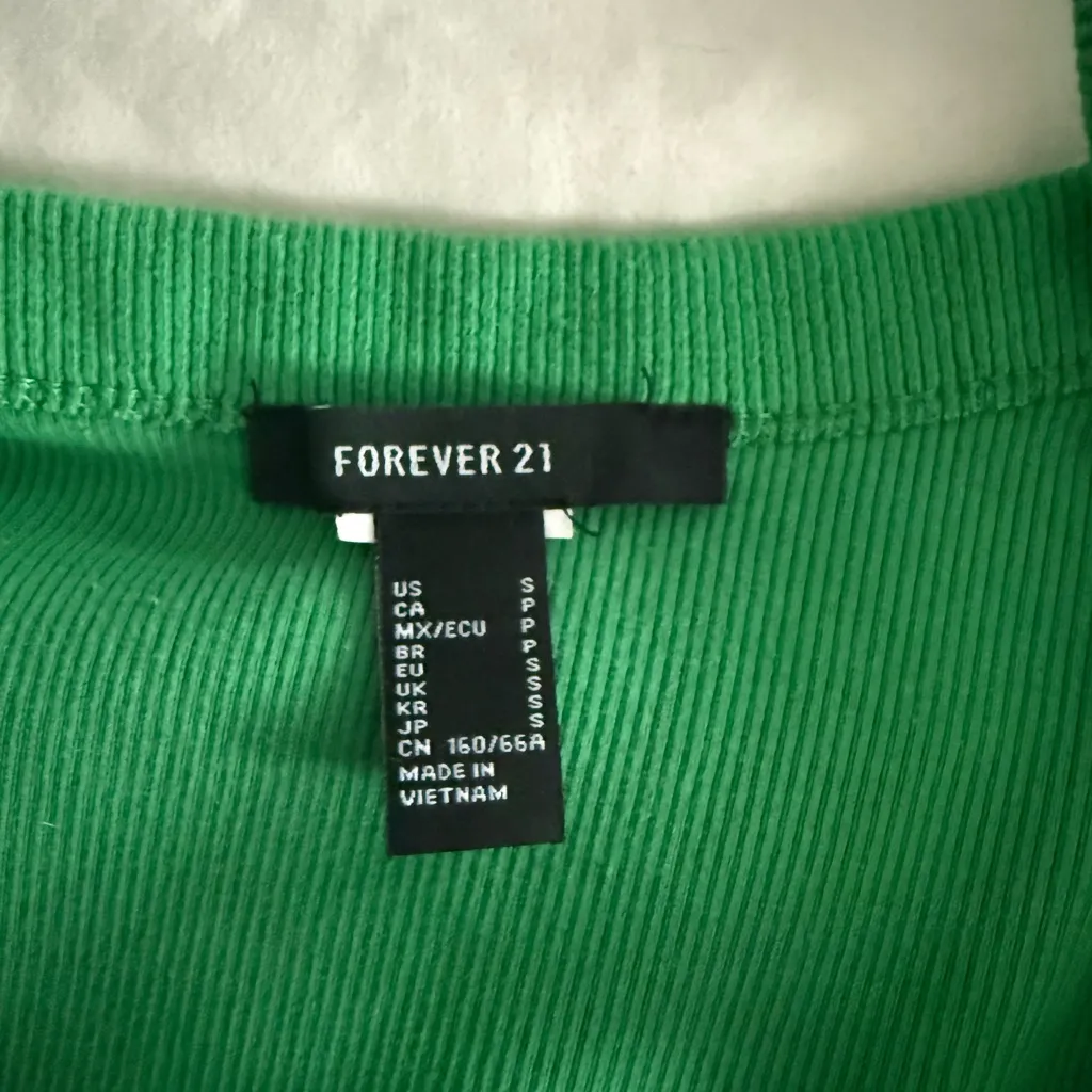 Forever 21 green onesie - Image 2