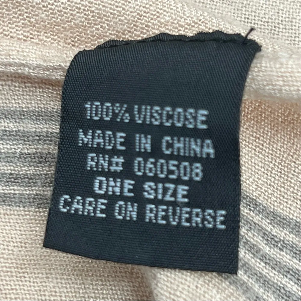 Angie womens one size pom pom kimono - Image 7