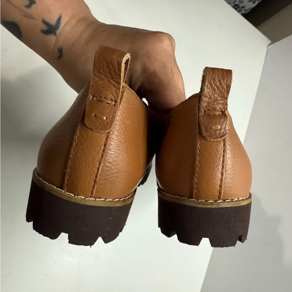 NWOT Gentle Souls Women's Eugene Lug Bit Leather Loafer In Cognac Size 6 1/2M - Image 5