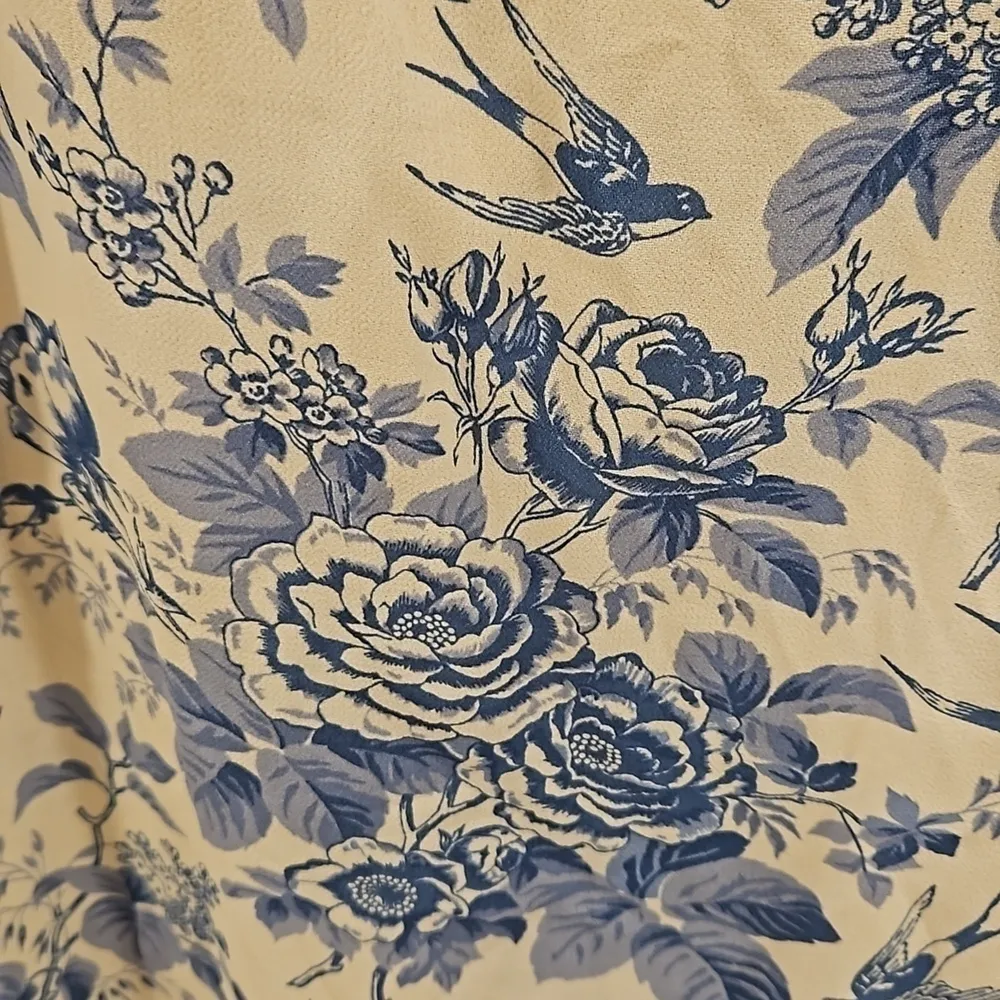 💕REFORMATION💕 Kourtney Dress ~ Pompadour Blue Floral Bird Print 4 NWT - Image 13