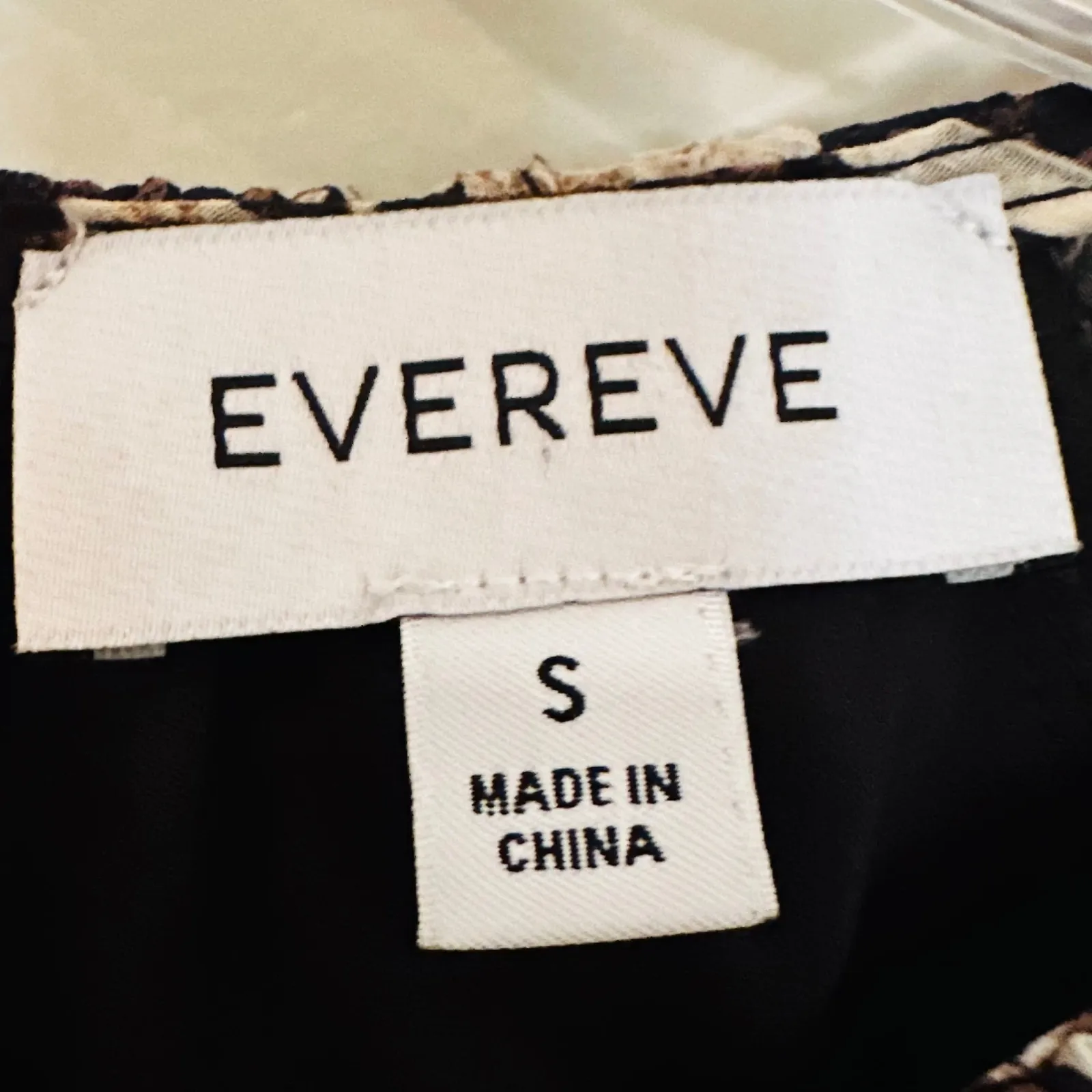 Evereve Miley Plaid‎ Chiffon Blouse Women's Small Black Career Feminine Dainty - Image 10