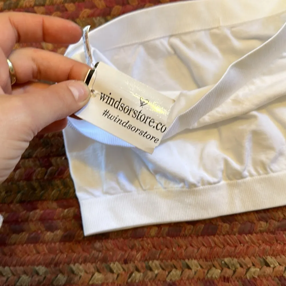 NWT WINDSOR WHITE BASIC BANDEAU STRAPLESS BRA TOP - Image 2