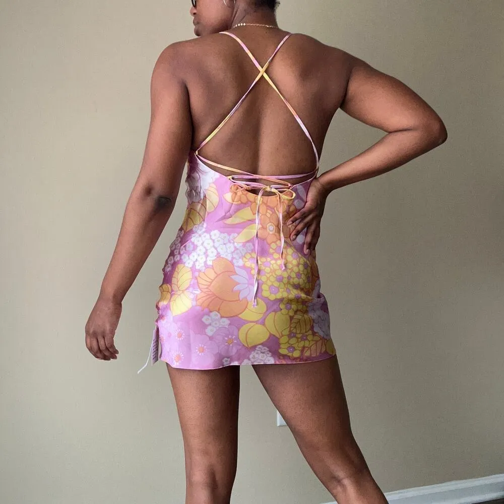 Design Pink Pop Floral Satin Cowl Neck Mini Dress Size Small - Image 4