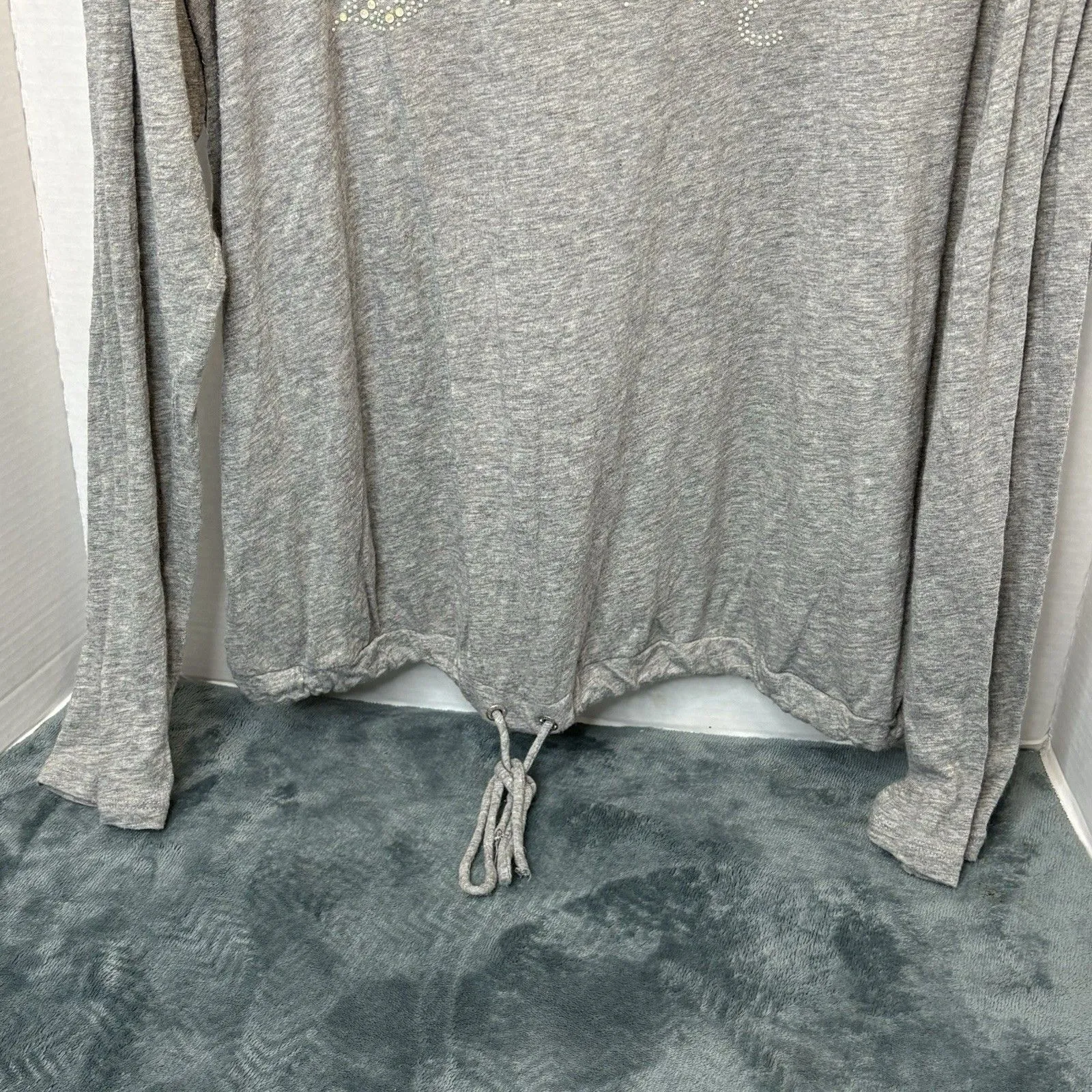 Juicy Couture Women Drawcord Boatneck Pullover Size XL Gray Long Sleeves - Image 4