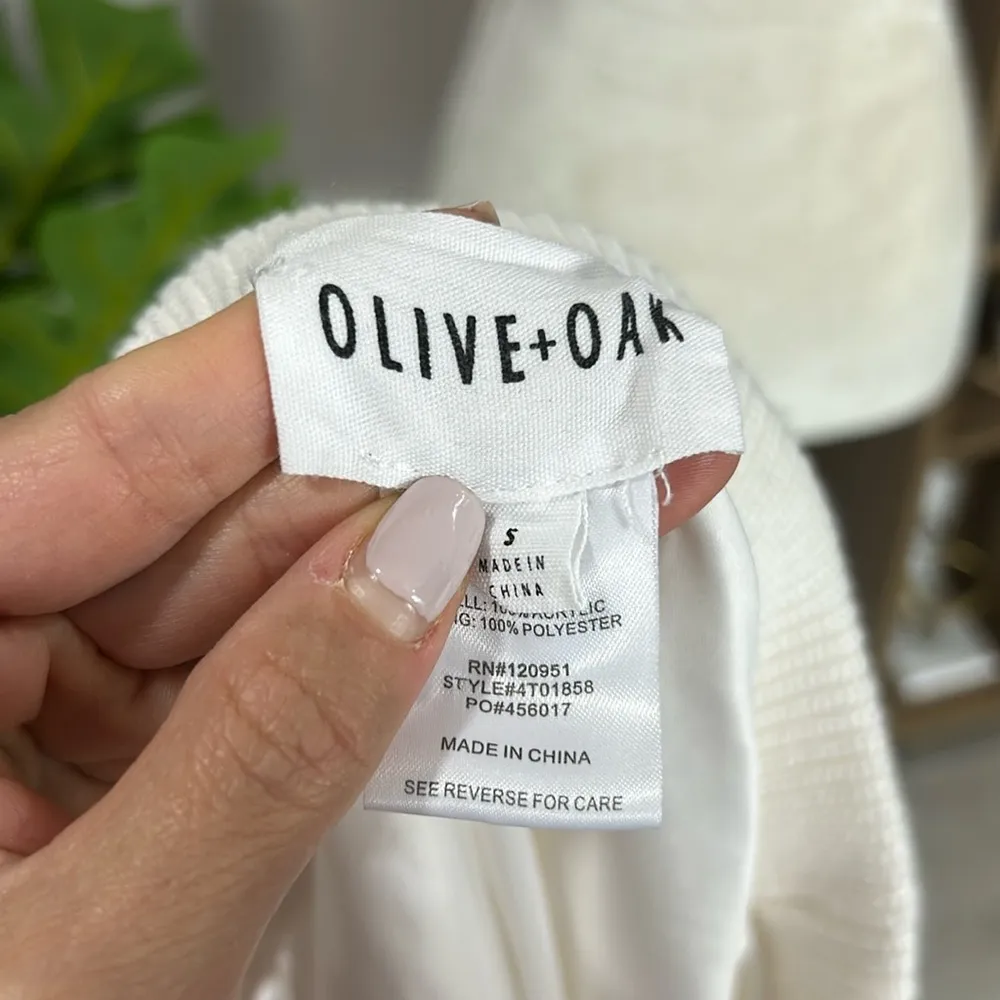 Olive & Oak Crochet Maxi Skirt - Image 4