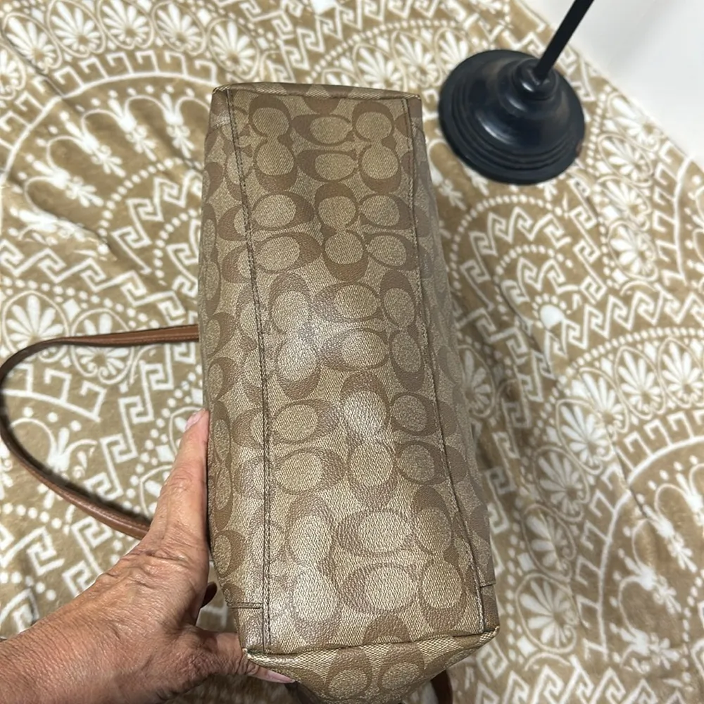- Coach Brown Signature Tote - Image 7
