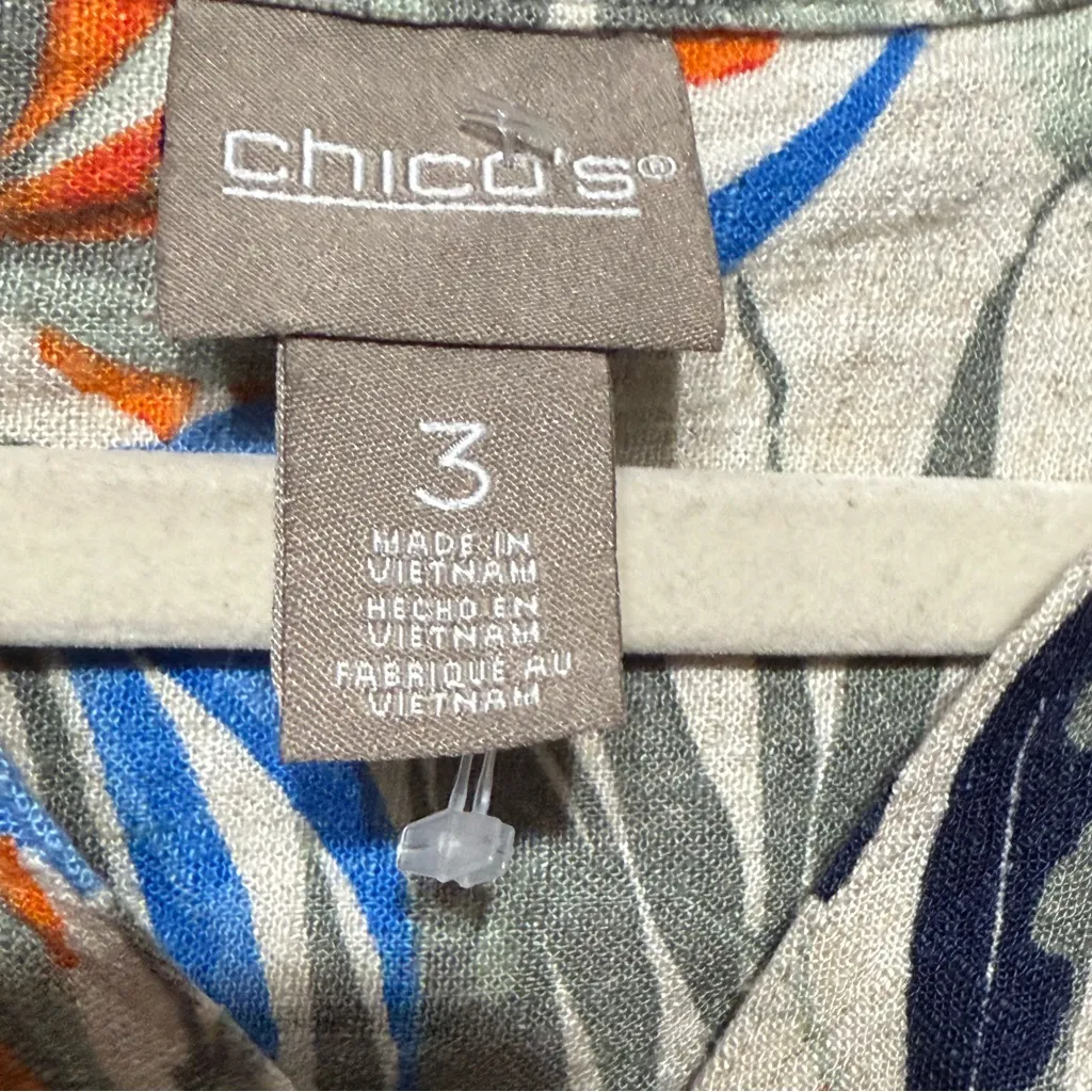 Chico’s Linen Blend Tropical Print Button Down Top Short Sleeve Sz 3X - Image 3