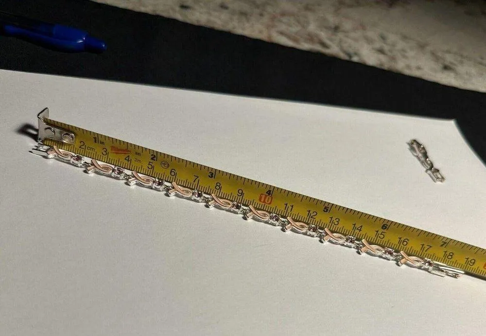 Avon Pink Breast Cancer Awareness Bracelet 7 1/2 Inch / Extension For 8 1/2 Inch Silver - Image 5