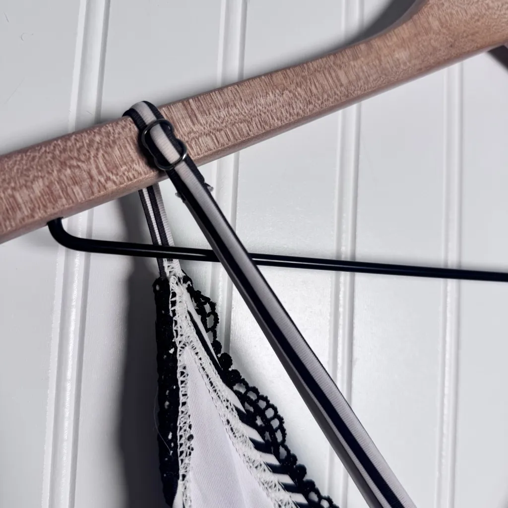 Cupshe Wish You Well Lace One-piece Swimsuit Black & White Stripes Size Medium - Image 9