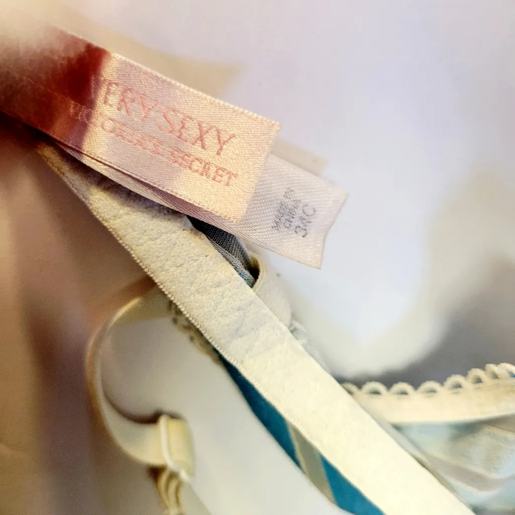 Victoria's Secret RARE Y2K Very Sexy Floral Striped Bra 36C - Image 5