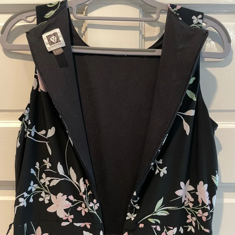 Anne Klein Sleeveless Floral Midi Dress Black w/Green & Pink Flowers Size 4 - Image 5