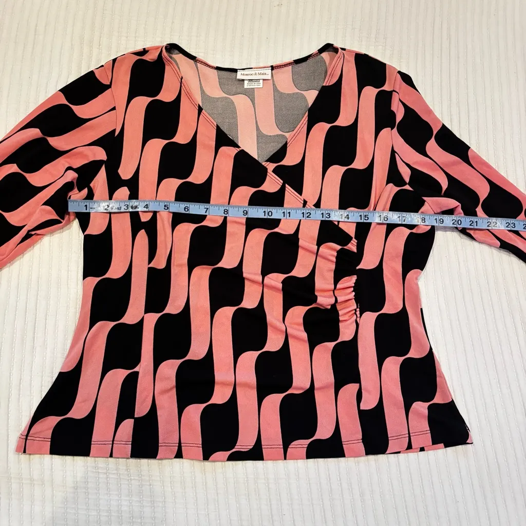 Monroe & Main Geometric Pink Black Faux Wrap Long Sleeve Euro Womens Top X - Image 8