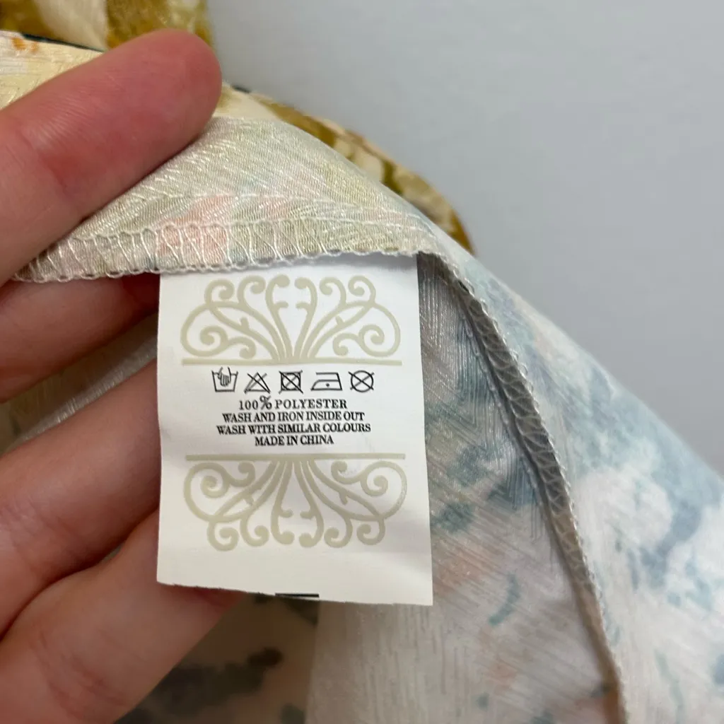 Never Fully Dressed Zsu Zsu Gold Foil and Green Sleeveless Wrap Dress - Image 8