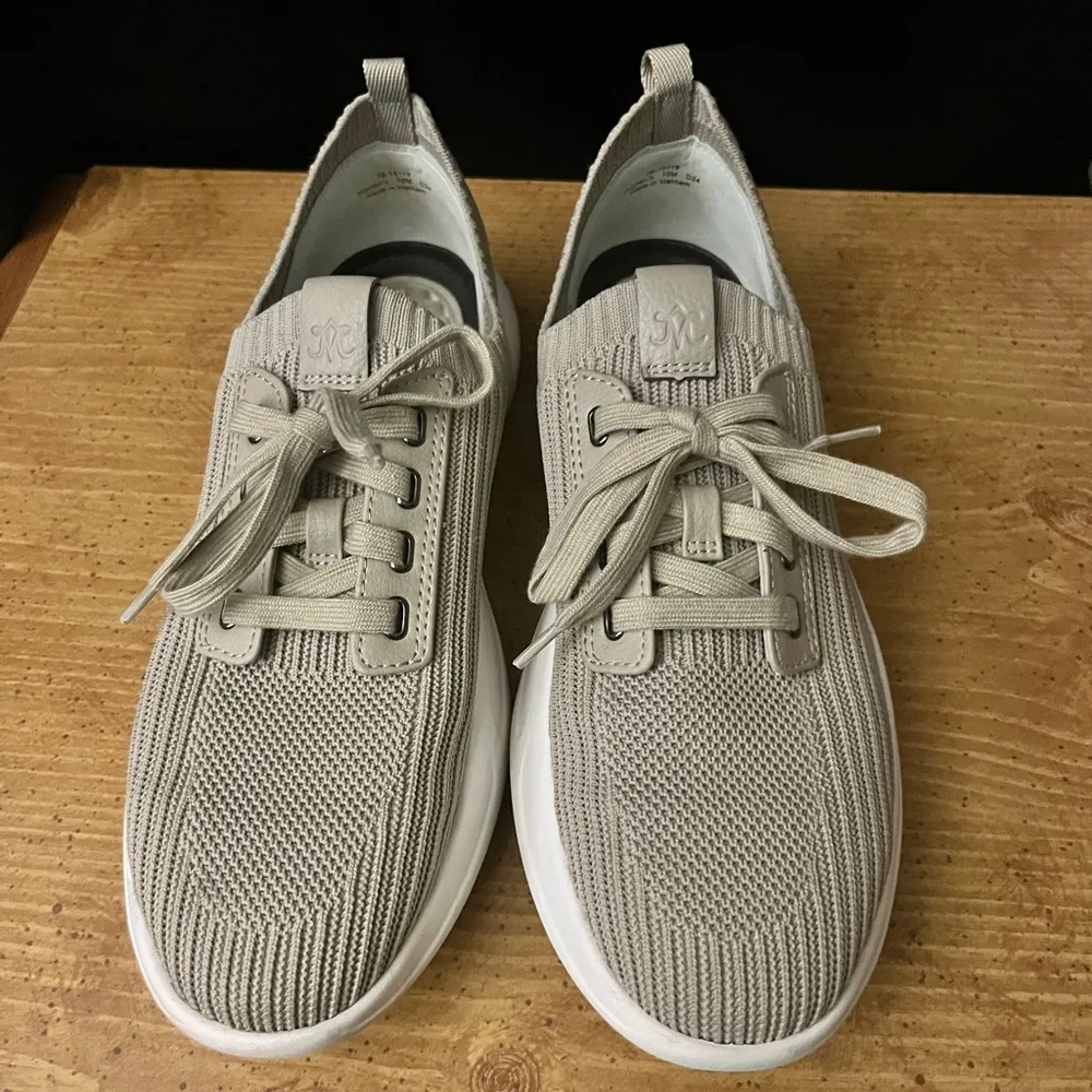 Women’s Johnston & Murphy Escape Knit Lace-Up Shoes - Image 2