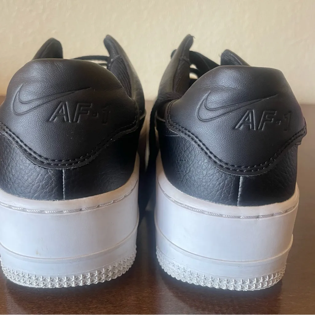 Women’s Nike Air Force 1 - Image 8