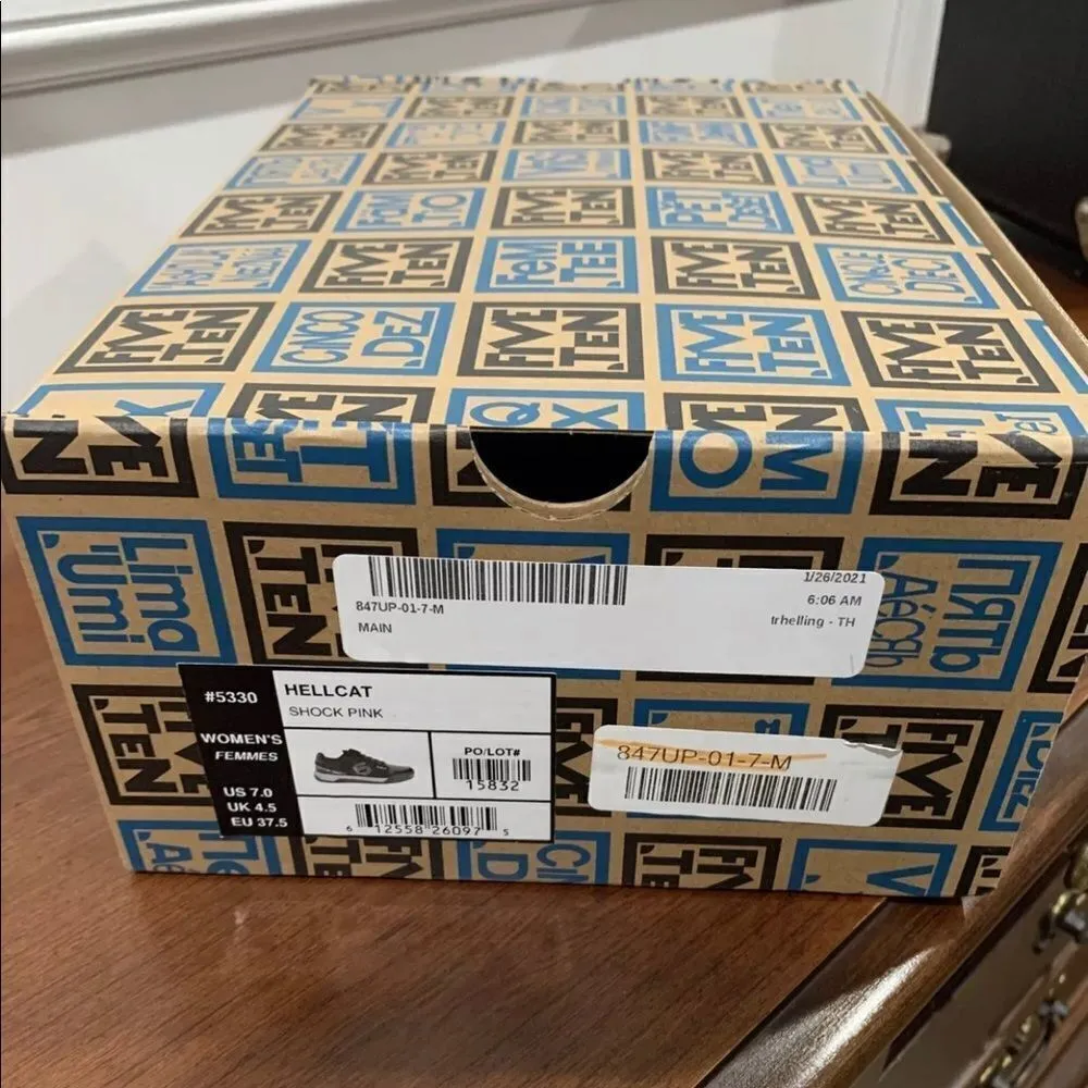 Five Ten Hellcat Pro Women's Clipless Shoe: Pink Size 7 - Image 6