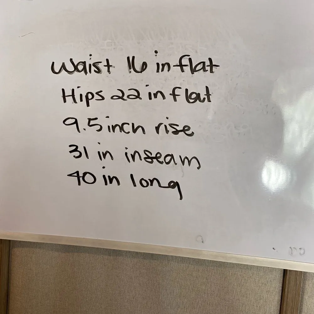 Banana Relublic Martin fit  - Image 7