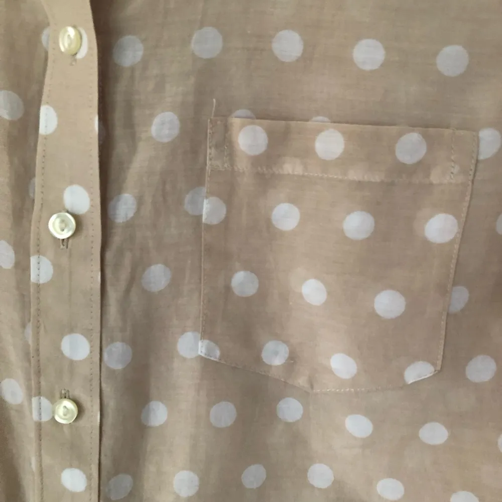 Ann Taylor Cotton/Silk Beige Polka Dot Long Sleeve Blouse S - Image 2