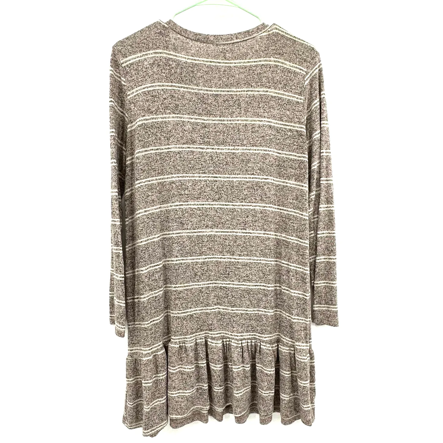 Everly size Medium striped sweater tunic long‎ sleeve white oatmeal/gray - Image 2
