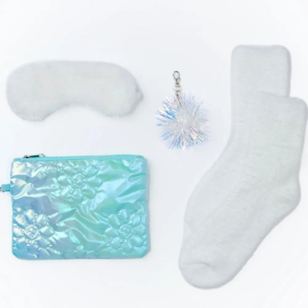 NWT! Wonder Nation Iridescent Blue Floral Weekender Duffle Bag 5Pc Set - Image 2