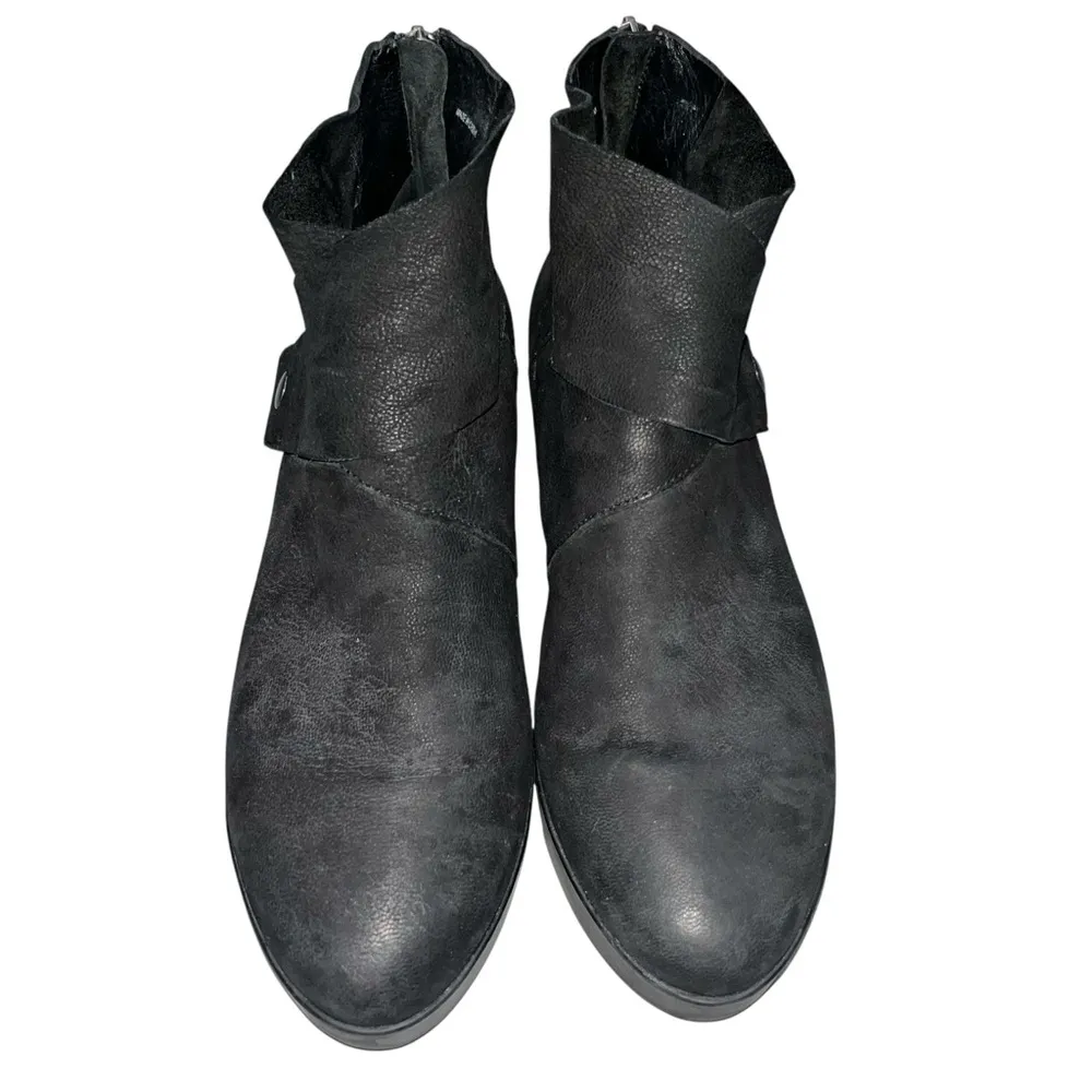 Eileen Fisher Black Tread Tumbled Nubuck Leather Booties Boots Shoes size 8 - Image 3