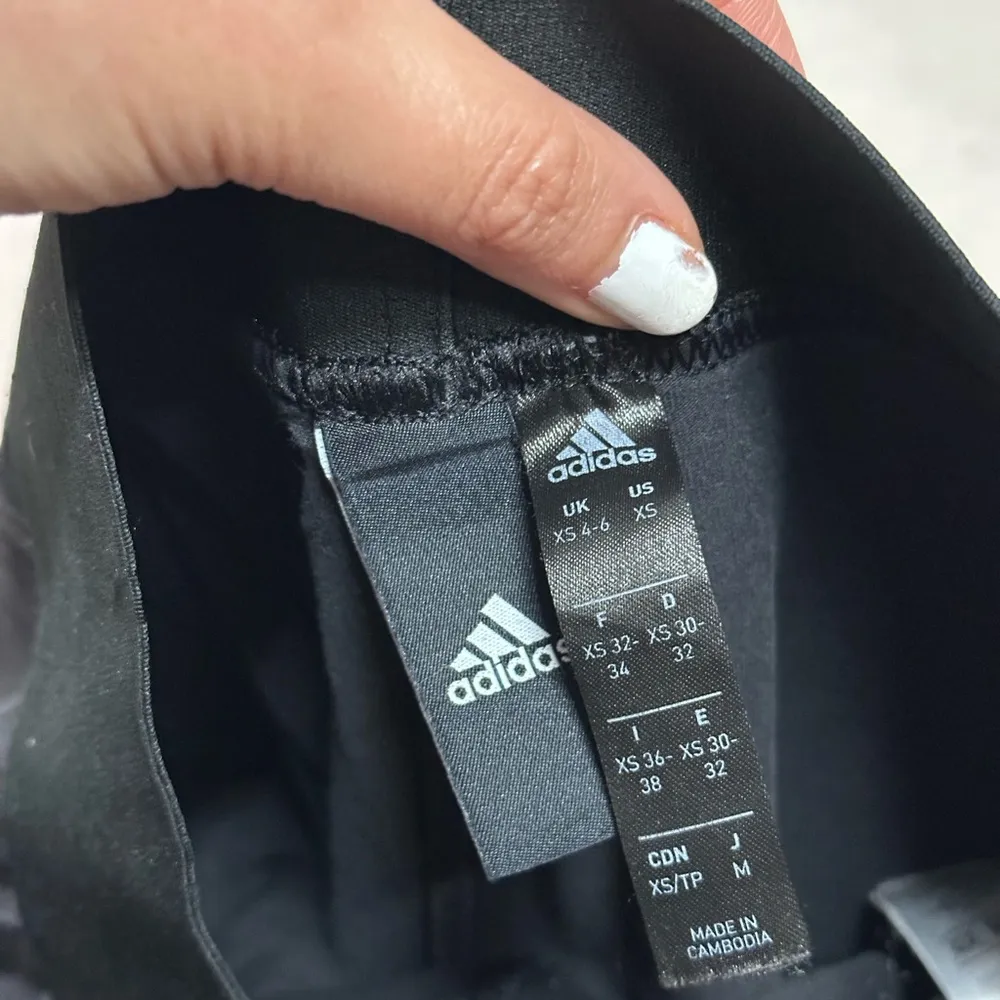 Adidas Women Black Athletic‎ Biker Shorts size XS - Image 7