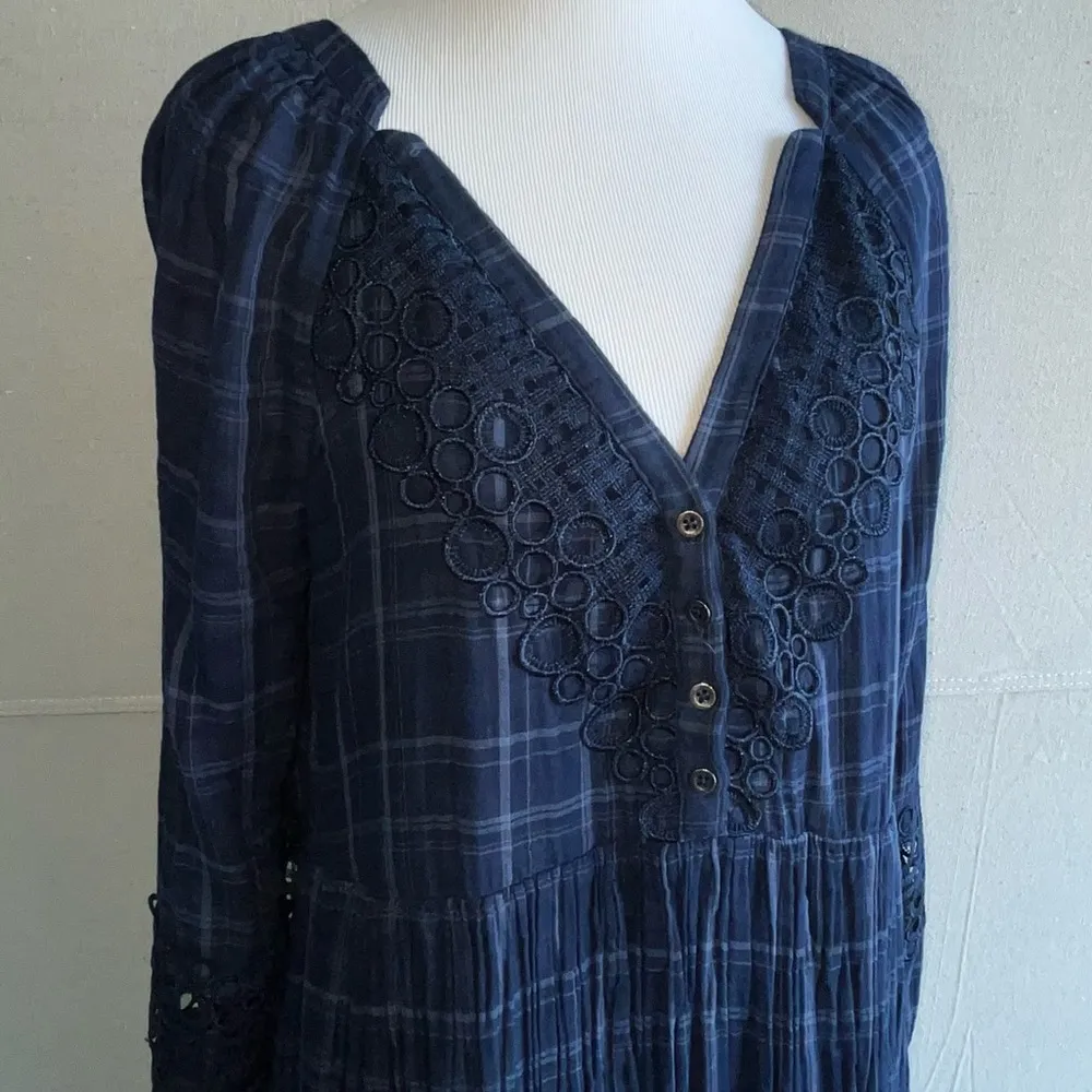 Akemi + Kin Anthropologie blue Plaid Asymmetrical
Hem Codie Midi Dress 10 - Image 4