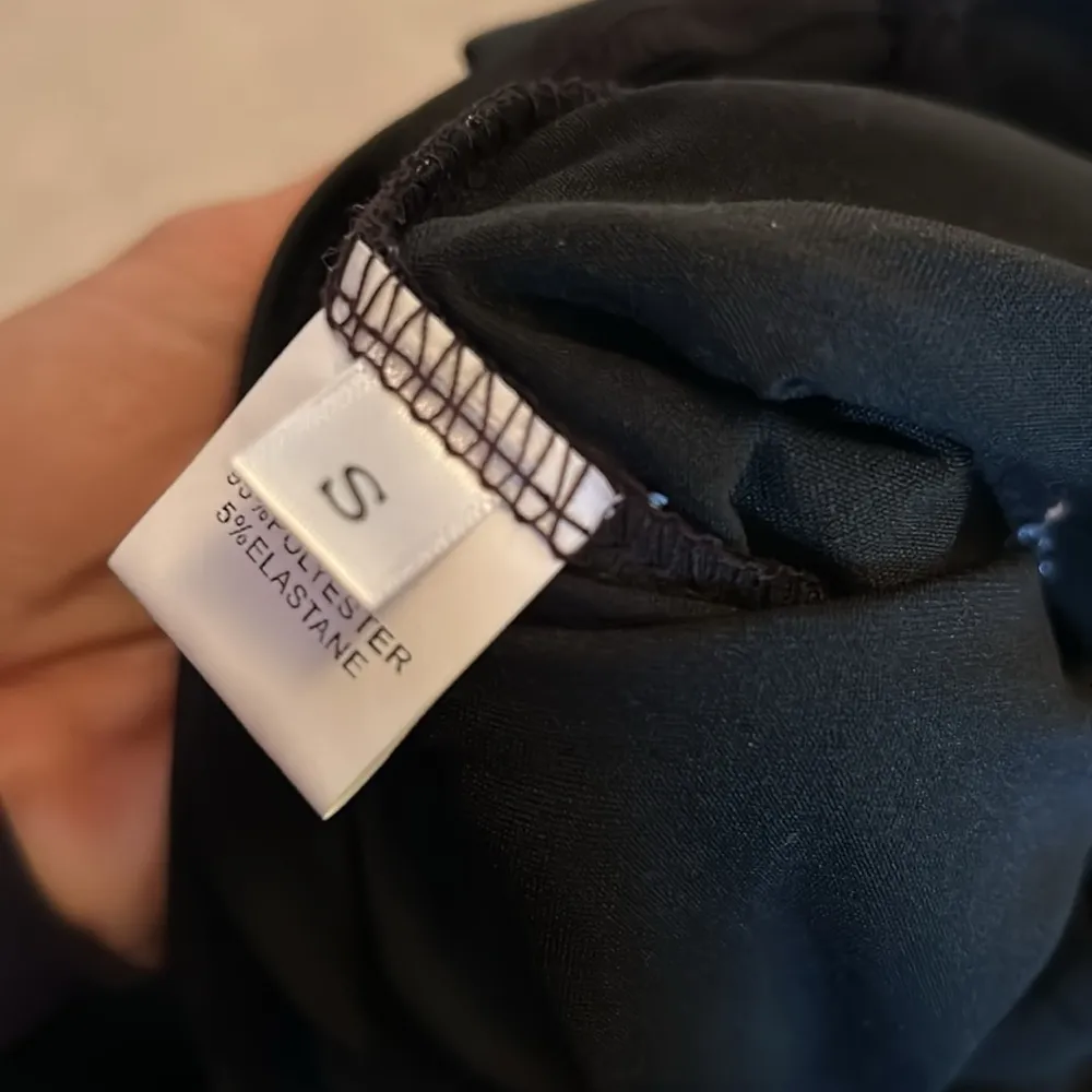 Stunning Sequin Halter Top in Black and Silver - Image 5