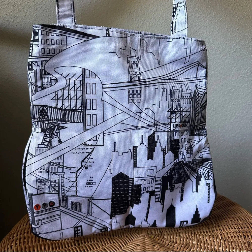 Yak Pak City Scape Shoulder bag - Image 3