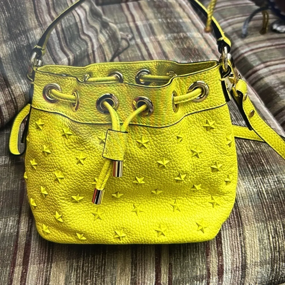 Milly bucket bag yellow new without tags - Image 2