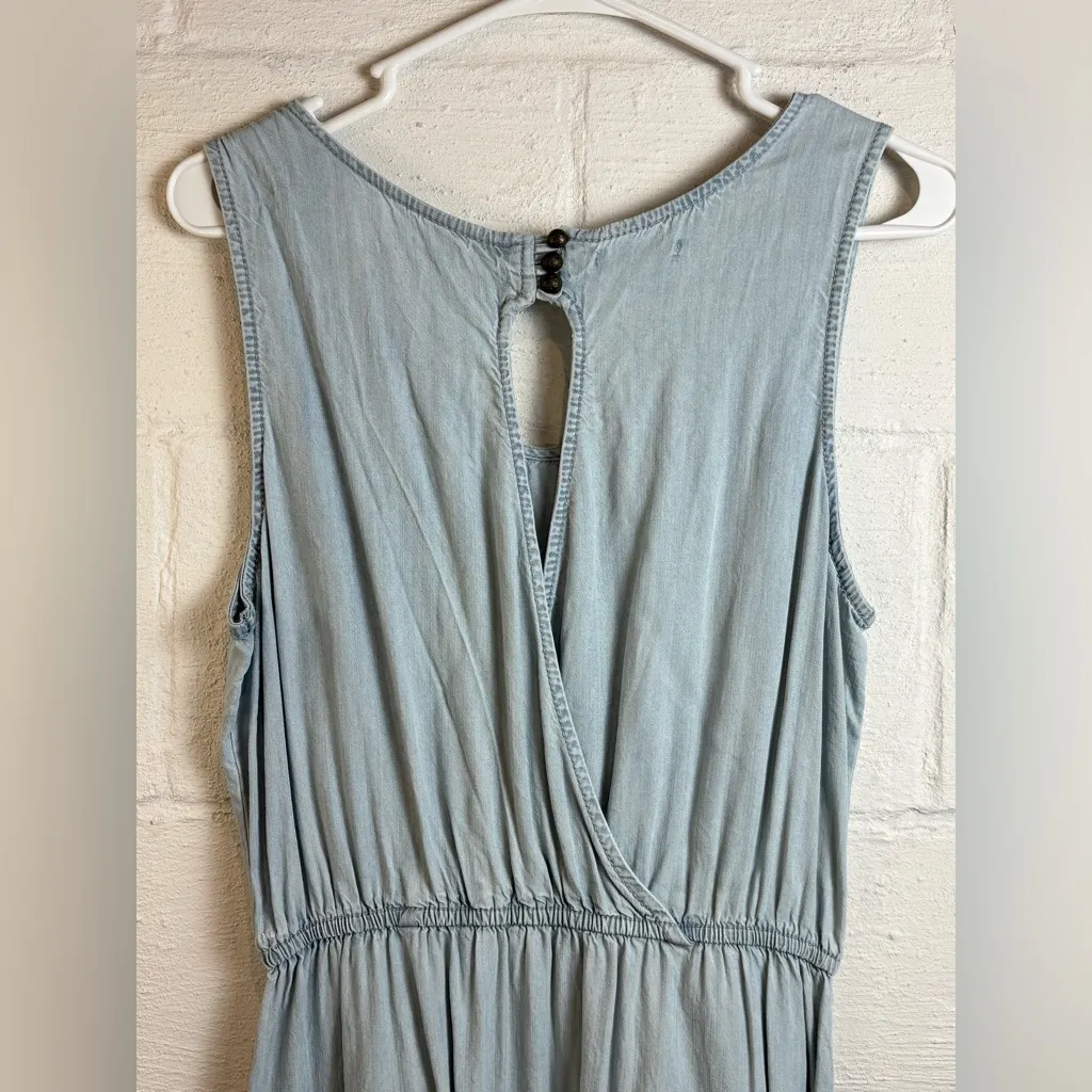 Maurices Women’s Sleeveless Chambray Light Blue Summer Mini Dress Size Medium - Image 6